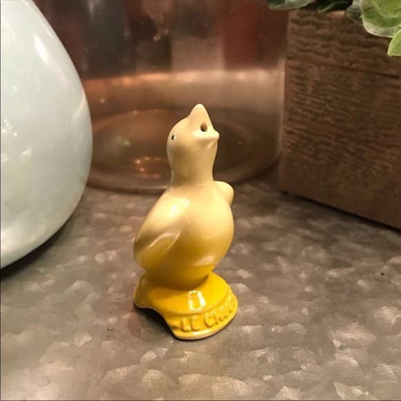 Le Creuset Kitchen Le Creuset Pie Bird Funnel Poshmark